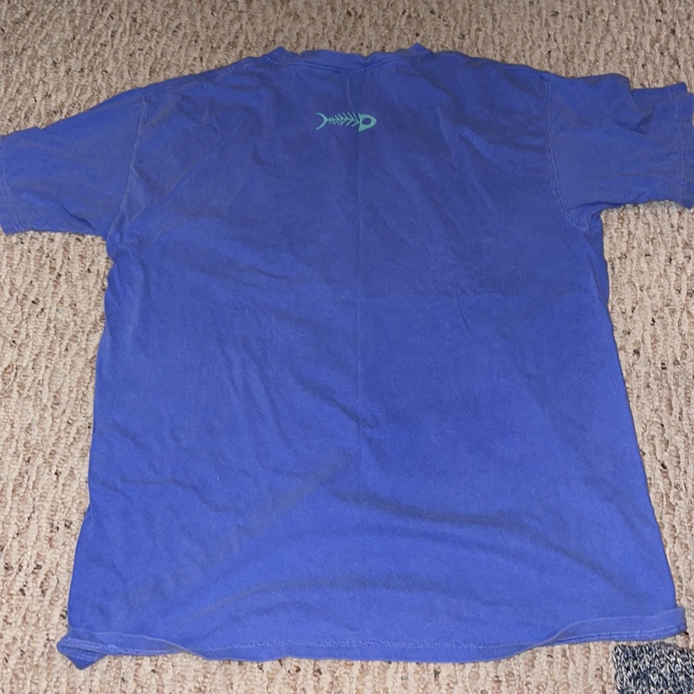 T-shirt - Picture 2 of 3